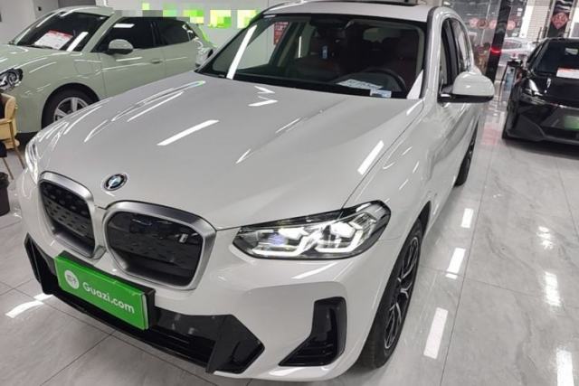 Used BMW iX3 2024 Leading Model