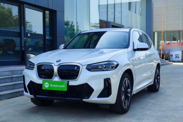 Used BMW iX3 2024 Leading Model