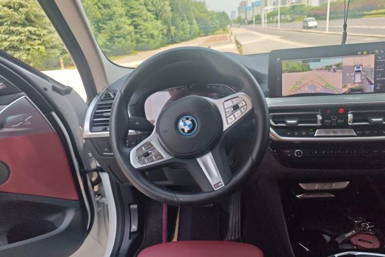Used BMW iX3 2024 Leading Type Steering Wheel