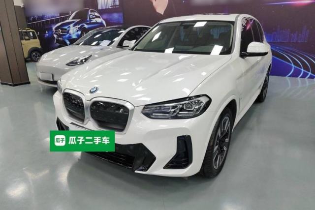 Used BMW iX3 2024 Leading Model