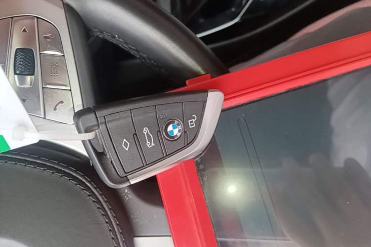 Used BMW iX3 2024 Leading Model Vehicle Key