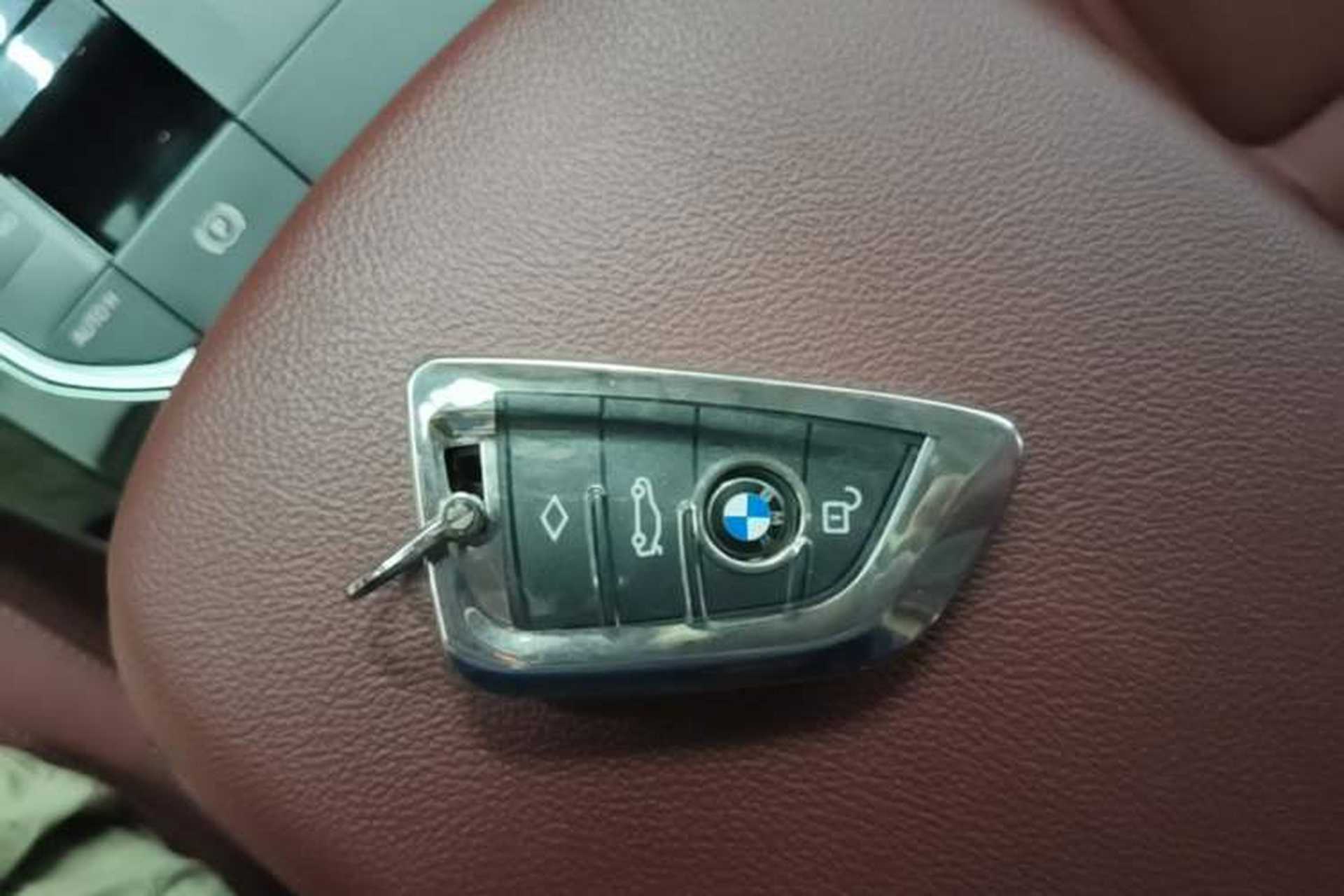 Used BMW iX3 2024 Leading Model Vehicle Key