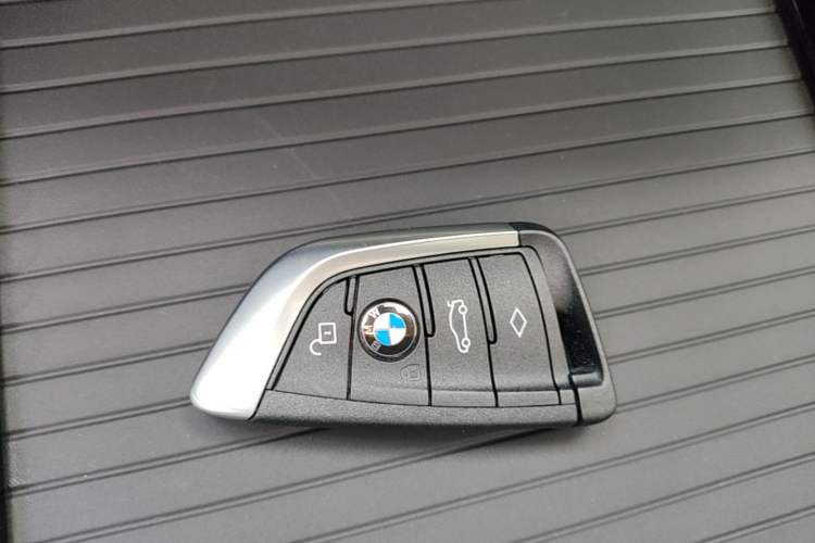 Used BMW iX3 2024 Leading Model Vehicle Key