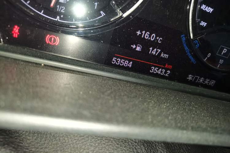 Used BMW M2 2016 M2 Odometer Close Up