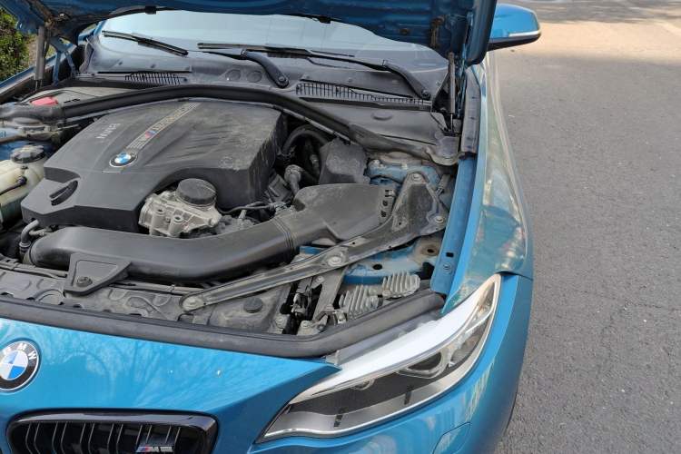 Used BMW M2 2016 M2 Engine Bay Left
