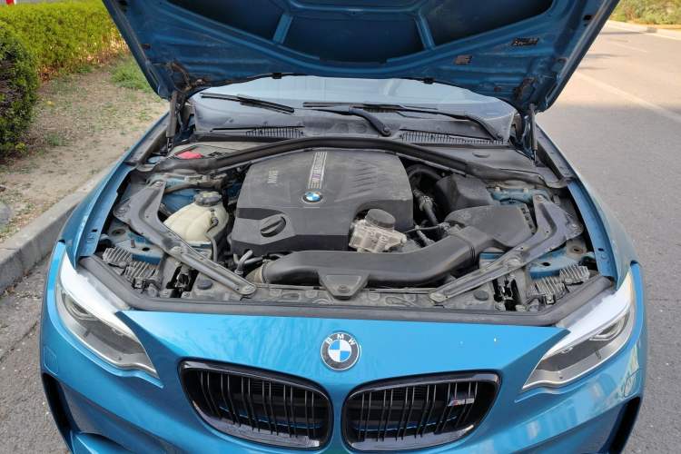Used BMW M2 2016 M2 Engine Bay