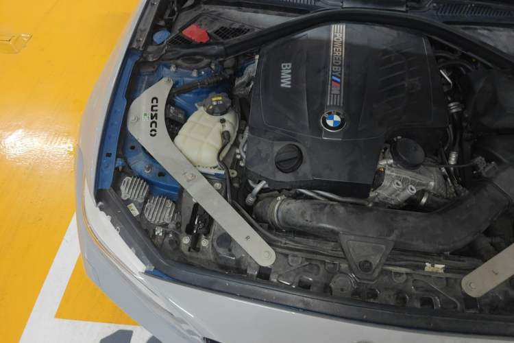 Used BMW M2 2016 M2 Engine Bay Right