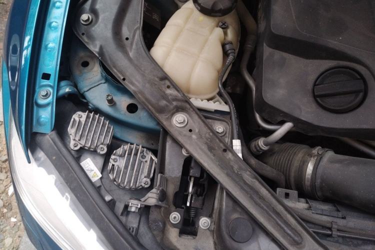 Used BMW M2 2016 M2 Engine Bay Right