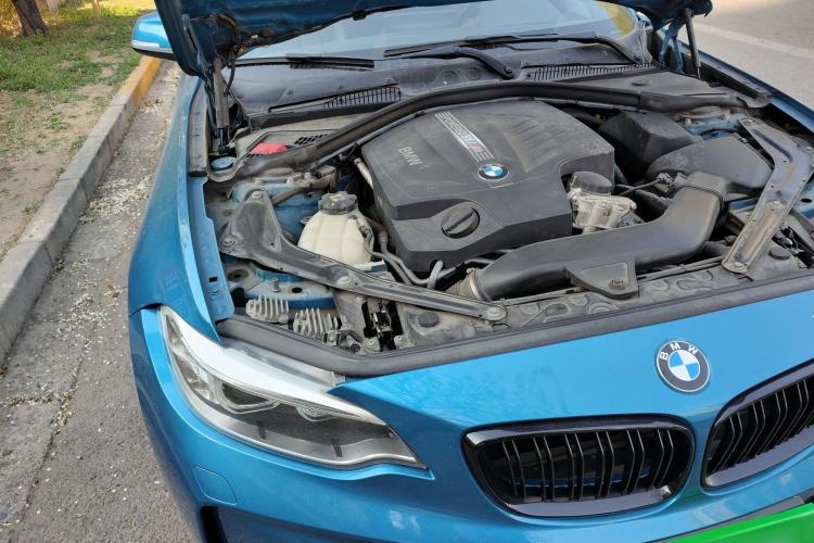 Used BMW M2 2016 M2 Engine Bay Right