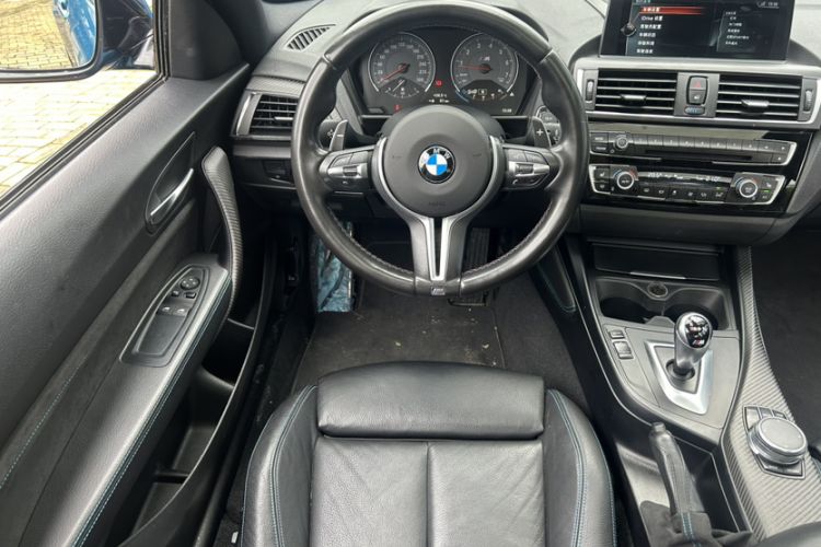 Used BMW M2 2016 M2 Interior 10