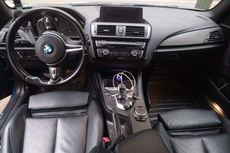 Used BMW M2 2016 M2 Interior 2