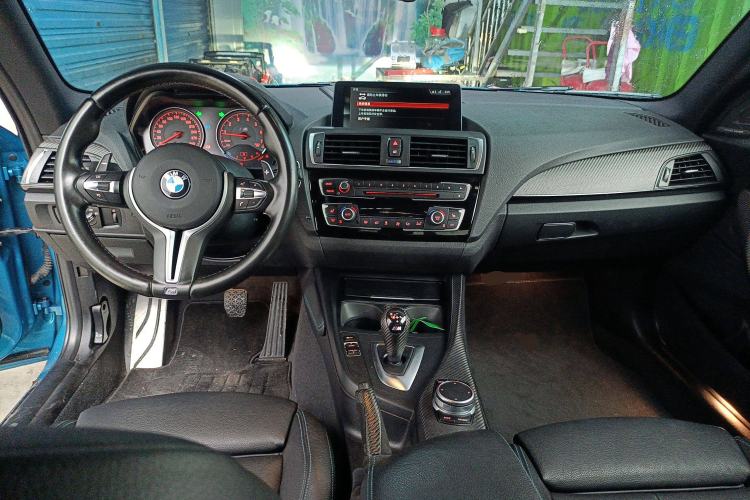 Used BMW M2 2016 M2 Interior 2