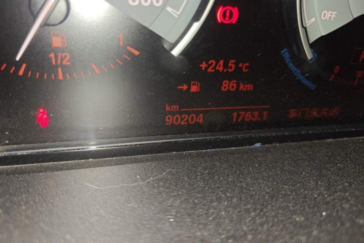Used BMW M2 2016 M2 Odometer Close Up