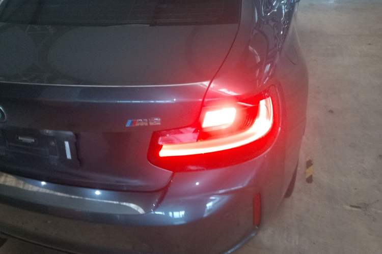 Used BMW M2 2016 M2 Exterior 6