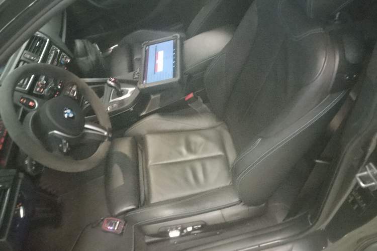 Used BMW M2 2016 M2 Left Front Seat