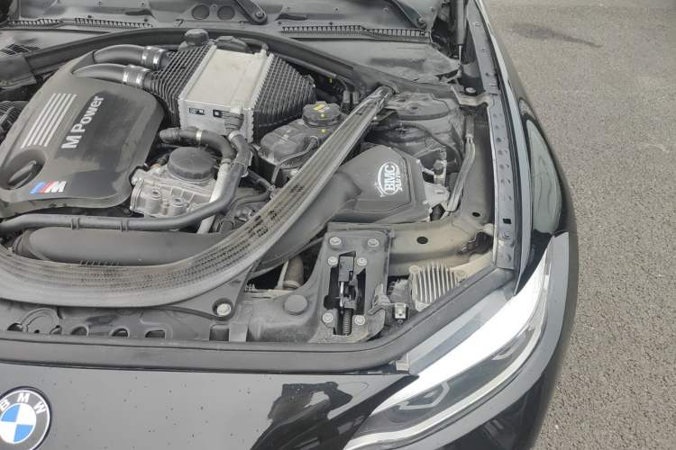 Used BMW M2 2018 M2 Thunder Edition Engine Bay Left