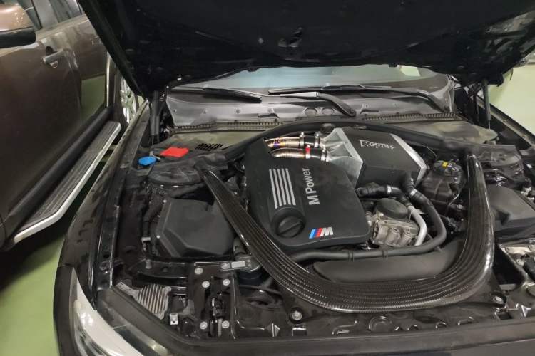 Used BMW M2 2018 M2 Thunder Edition Engine Bay Right