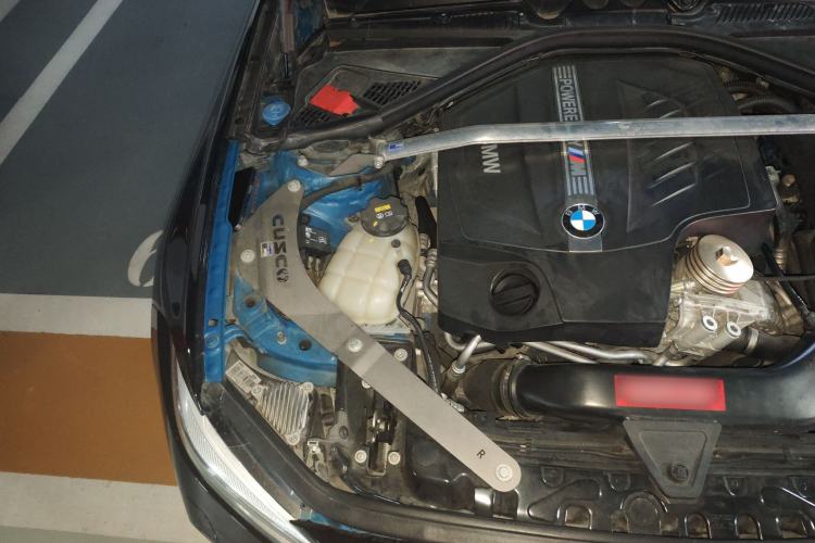 Used BMW M2 2018 M2 Engine Bay Right
