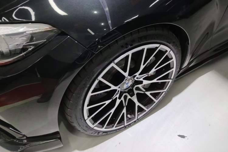 Used BMW M2 2018 M2 Thunder Edition Left Front Wheel Hub