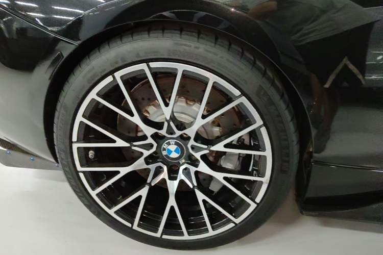 Used BMW M2 2018 M2 Thunder Edition Right Rear Wheel Hub