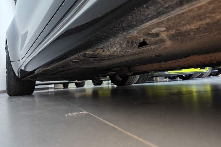 Used BMW M2 2018 M2 Thunder Edition Right Side Sill