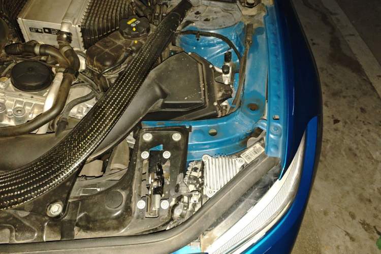 Used BMW M2 2018 M2 Thunder Edition Engine Bay Left