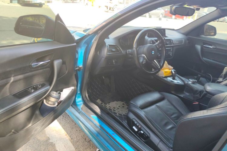 Used BMW M2 2018 M2 Interior 3