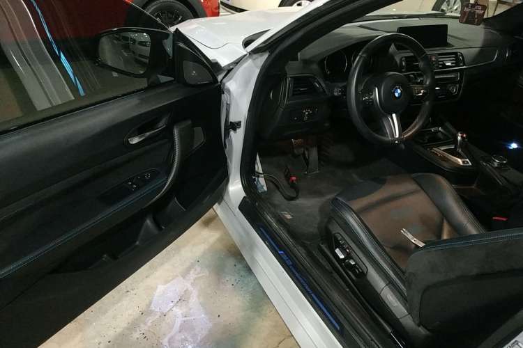 Used BMW M2 2018 M2 Thunder Edition Driver Seat