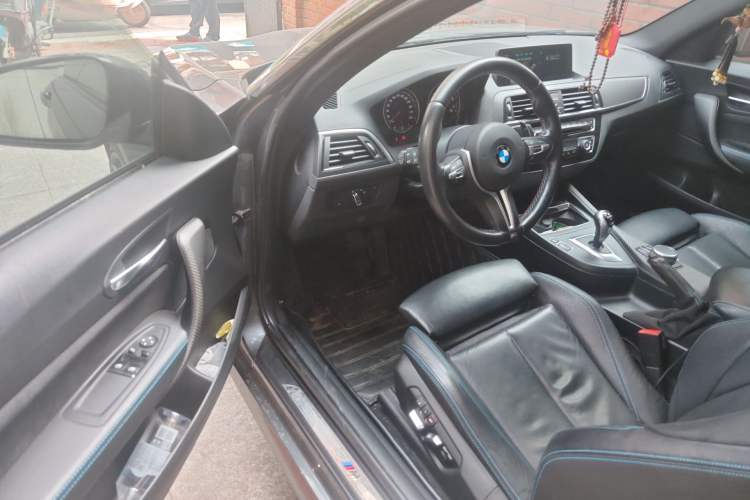 Used BMW M2 2018 M2 Driver Seat