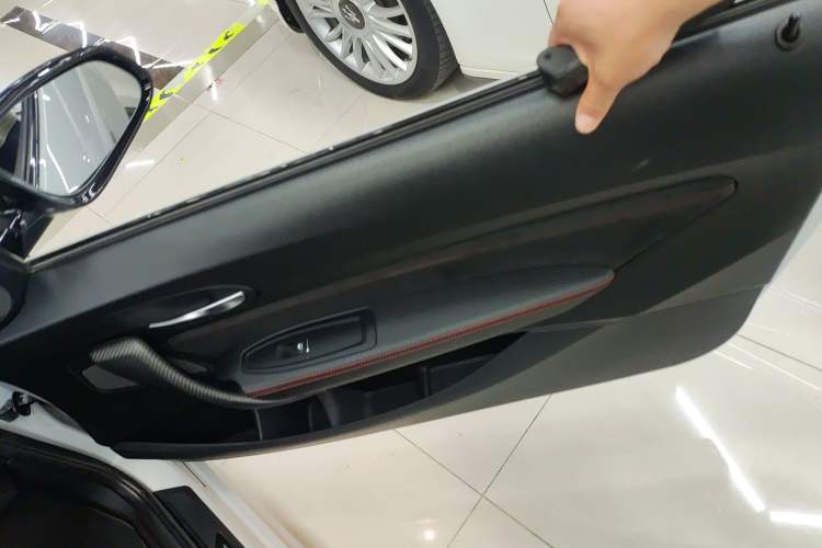 Used BMW M2 2018 M2 Thunder Edition Interior 6