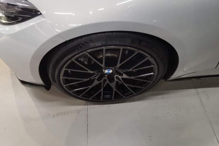 Used BMW M2 2018 M2 Thunder Edition Left Front Wheel Hub