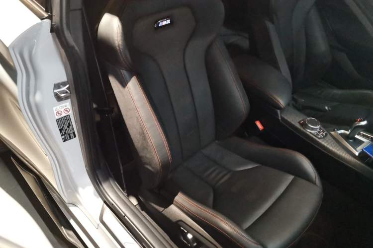 Used BMW M2 2018 M2 Thunder Edition Right Front Seat