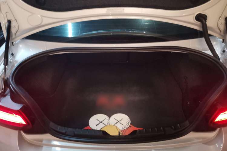 Used BMW M2 2018 M2 Thunder Edition Trunk