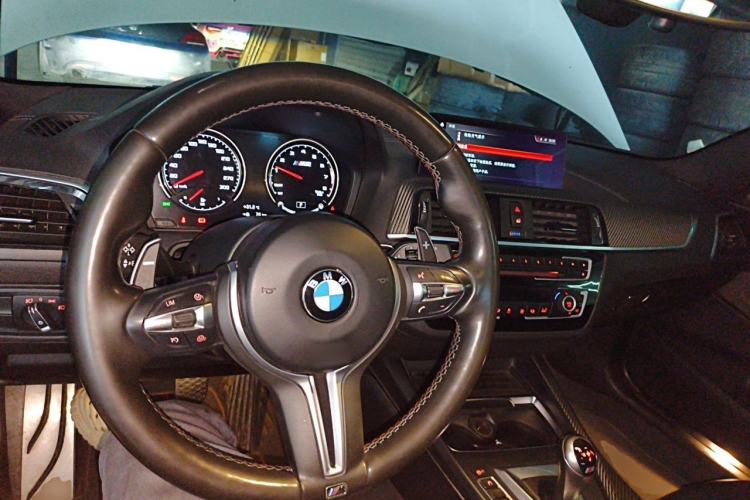 Used BMW M2 2018 M2 Thunder Edition Center Console