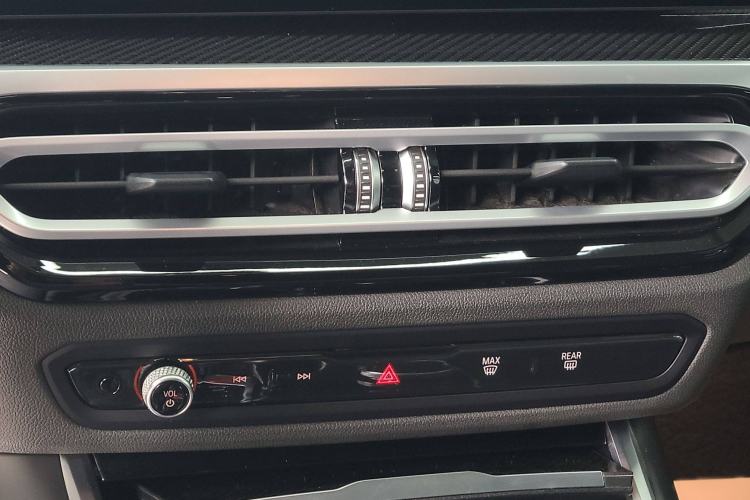 Used BMW M2 2023 M2 Audio And AC Panel