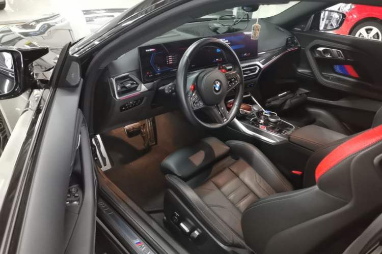 Used BMW M2 2023 M2 Driver Seat