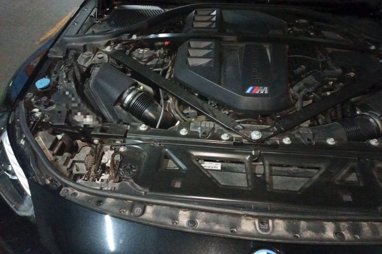 Used BMW M2 2023 M2 Engine Bay Right