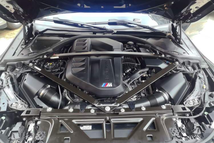 Used BMW M2 2023 M2 Engine Bay
