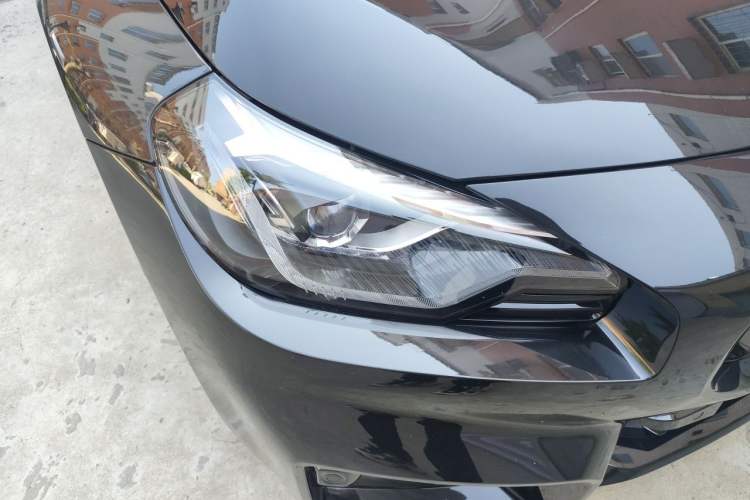 Used BMW M2 2023 M2 Exterior 6
