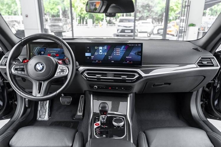 Used BMW M2 2023 M2 Interior 1