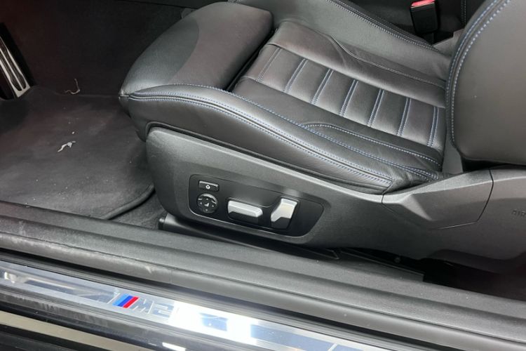 Used BMW M2 2023 M2 Interior 4