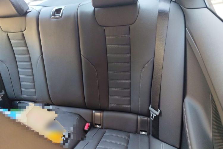 Used BMW M2 2023 M2 Interior 4
