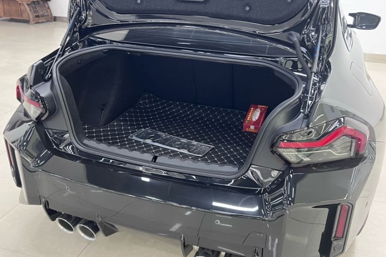 Used BMW M2 2023 M2 Interior 7