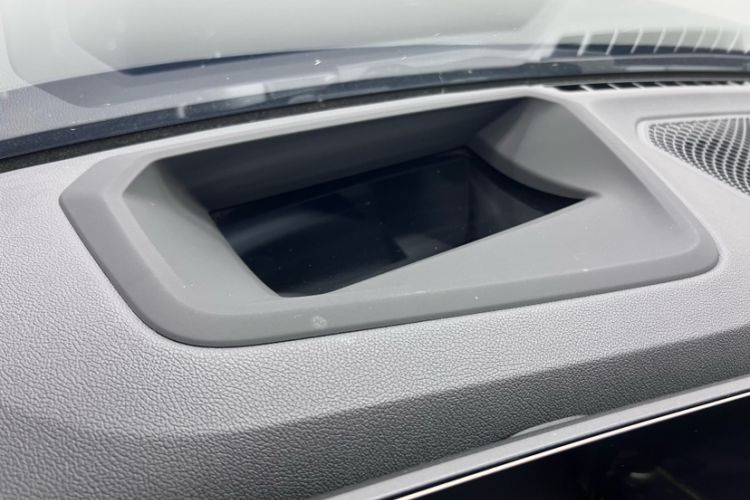Used BMW M2 2023 M2 Interior 8