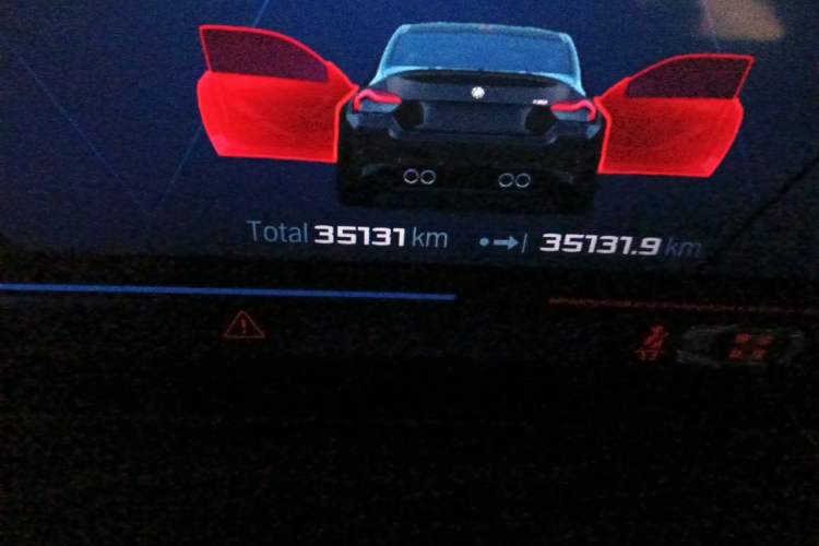 Used BMW M2 2023 M2 Odometer Close Up