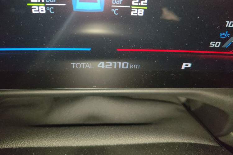 Used BMW M2 2023 M2 Odometer Close Up