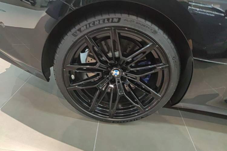 Used BMW M2 2023 M2 Right Rear Wheel Hub