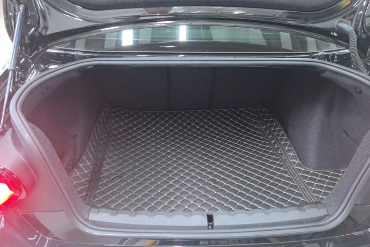 Used BMW M2 2023 M2 Trunk