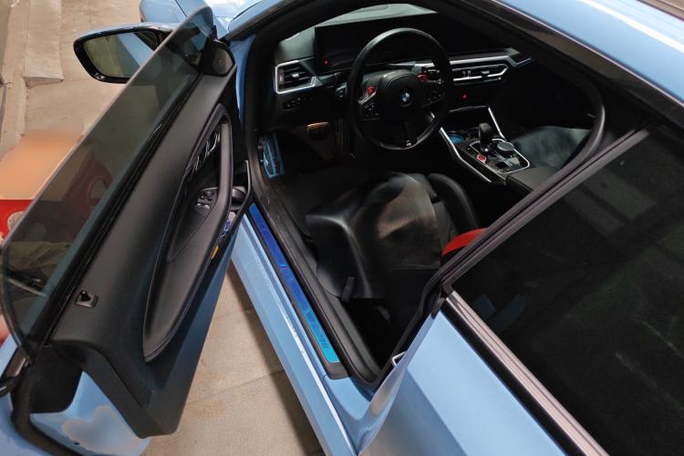 Used BMW M2 2023 M2 Driver Seat