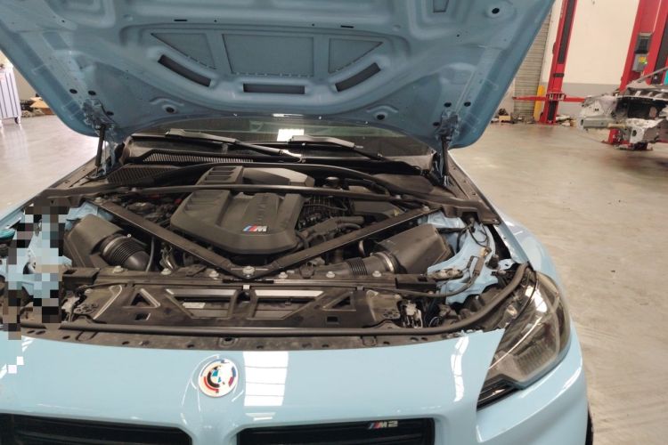 Used BMW M2 2023 M2 Engine Bay Left